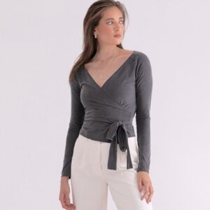 Kada The Crossover Classic Wrap Top NWT Size L Color Cherry